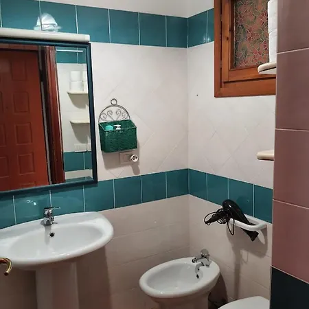 Casa Azzurra Mare Apartment *